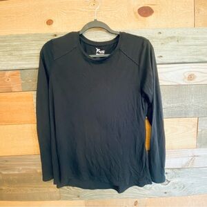 💝3/$20 Old Navy Active go dry open back Top